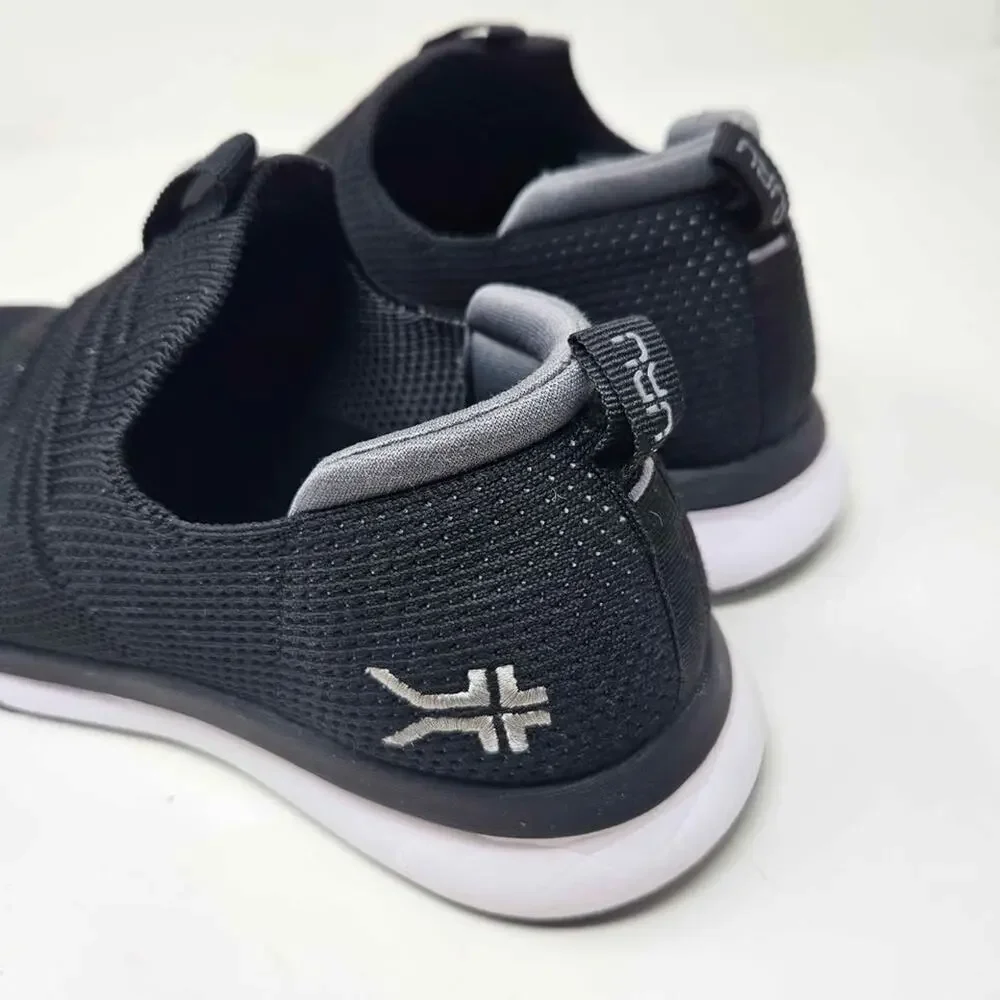 Kuru Atom slip on mens shoes sz 10 Black